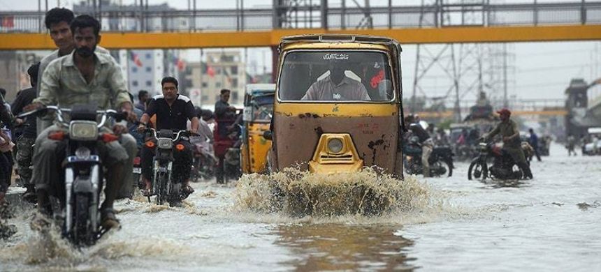 Karachi Braces for Rain as Monsoon Enters Pakistan