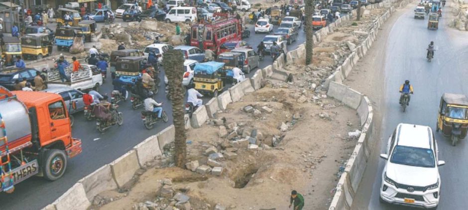 Karachi Reopens Major University Road Sections to Traffic