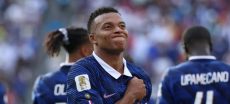 Mbappe Makes World Cup History as France Defeats Sweden