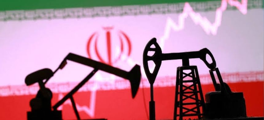 Oil Prices Surge 4% as US-Iran Tensions Escalate