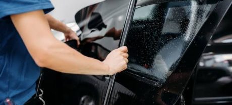 Pakistan to Legalise Tinted Car Windows through Annual Fee