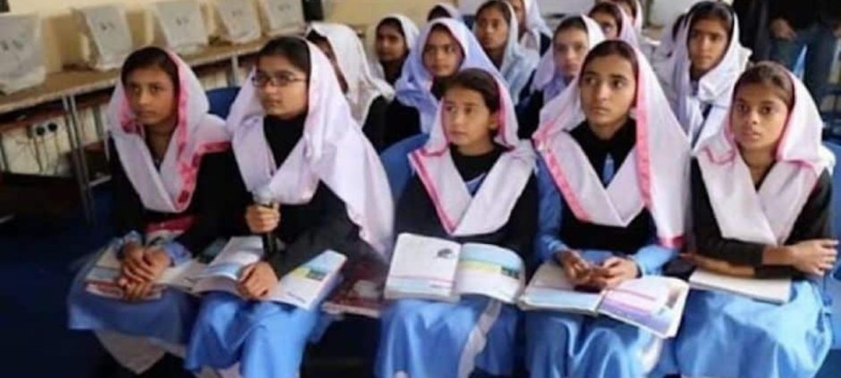 Punjab Gives Private Schools 10 Days to Offer Free Education
