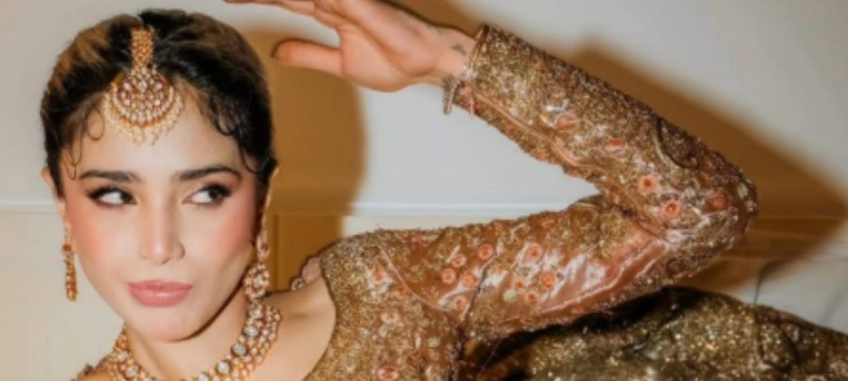 Aima Baig Turns Heads in Glamorous Lehenga Look