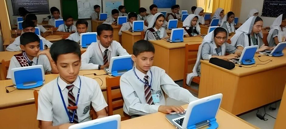Sindh Clarifies Private Schools Can Set Their Own Weekly Schedule