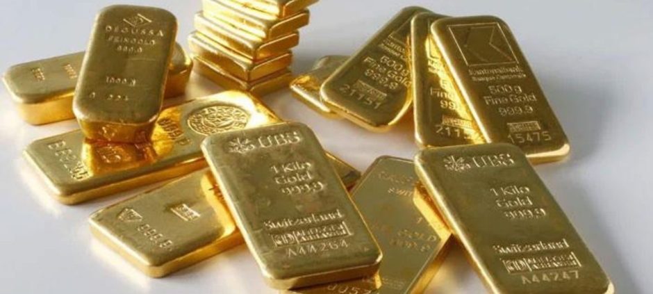 Gold Price Drops Rs3,600 Per Tola After Two-Day Rally