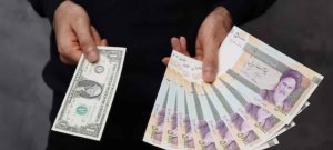 Iran’s Currency Hits Record Low at 2.5 Million Rial per Dollar