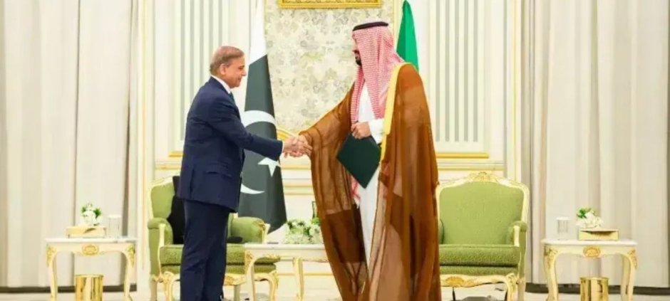 Pakistan Reaffirms Support for Saudi Arabia