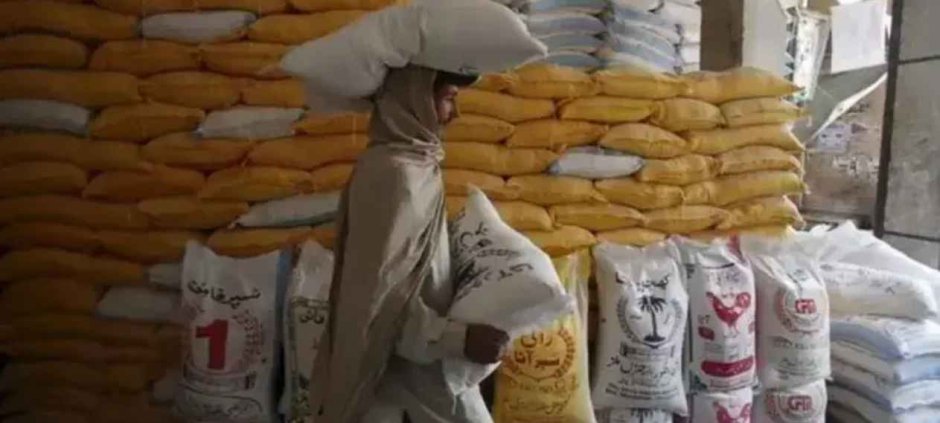 Flour Prices Rise by Rs. 400 in Pakistan in One Week