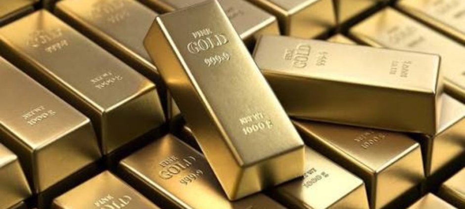 Gold Price Falls Rs3,100 Per Tola in Pakistan
