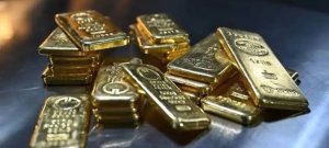 Gold Prices Fall by Rs1,300 per Tola in Pakistan