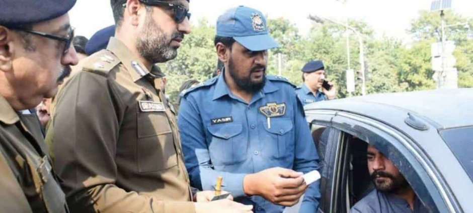 Lahore Sessions Judge Orders Traffic Challans Cleared in One Month