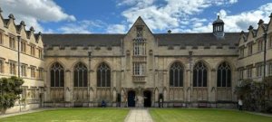 Oxford Offers Fully Funded 2027 Scholarship for Pakistanis