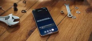 This Free Android App Lets AI Control Your Phone Without a PC