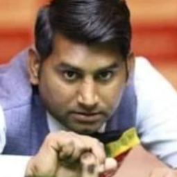 Pakistan's Asjad Iqbal Faces Defeat in IBSF World Snooker Championship