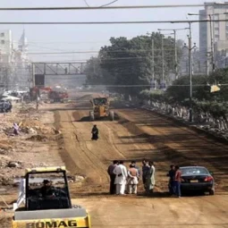 repairing Karachi's damaged roads